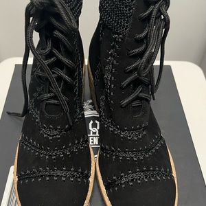 Anthropologie Silent D Bestie Bootie Black
Heeled Suede Crocheted
Lace Up 39